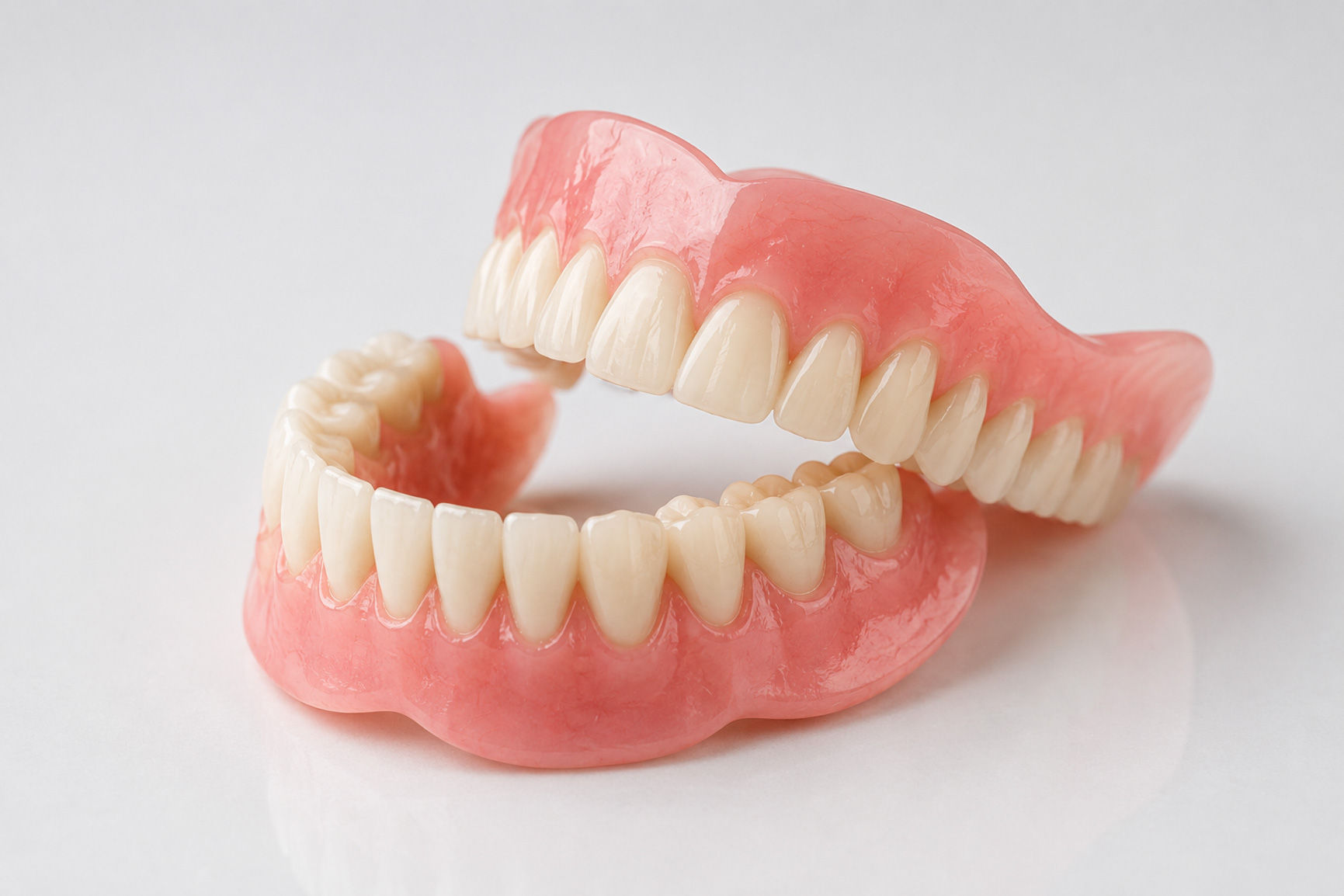 Full dentures for tooth replacement